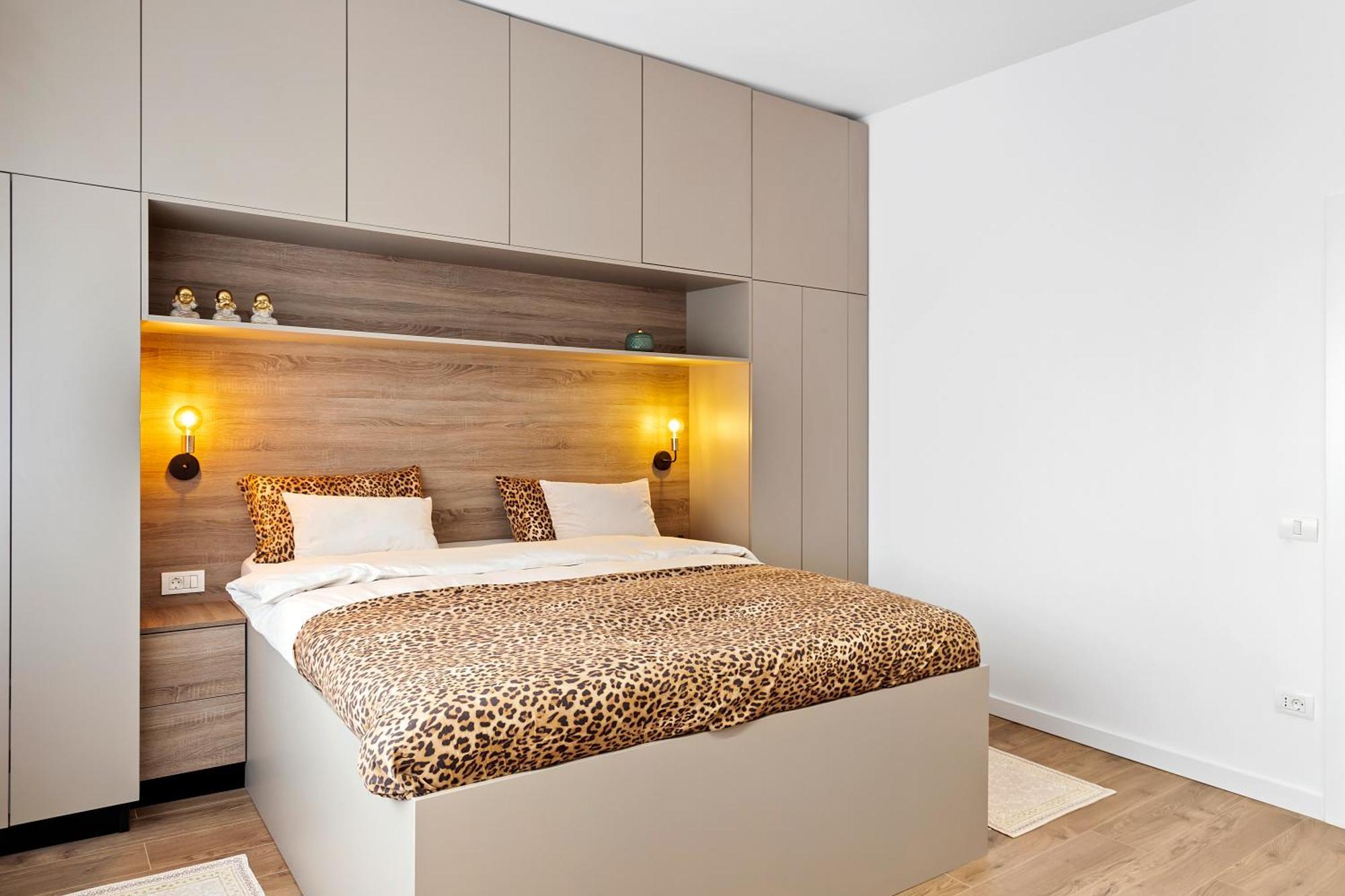Angelo Bello Luxury Suite City Center By Sattal Bukares Bagian luar foto